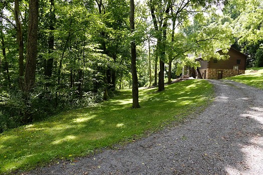 Secluded Luxury Lodge near Raystown Lake